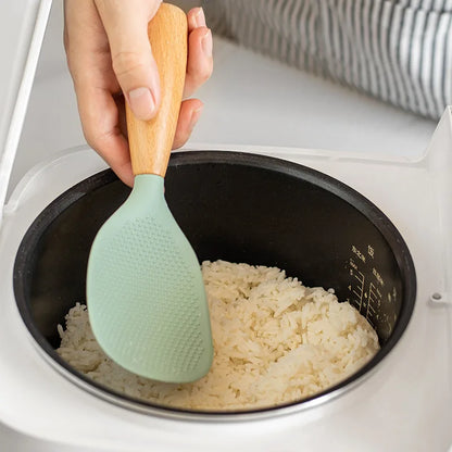 Non-Stick and Anti-Scalding Cooking Spoon - Safety and Practicality