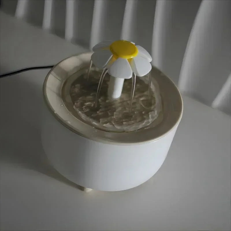 Fuente automática PetClear: agua fresca y pura para tu mascota 